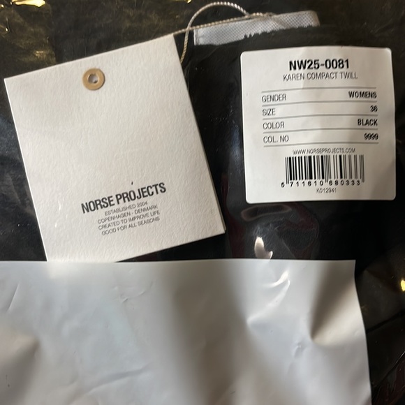 Karen Compact Twill Pant. NWT - Picture 6 of 8